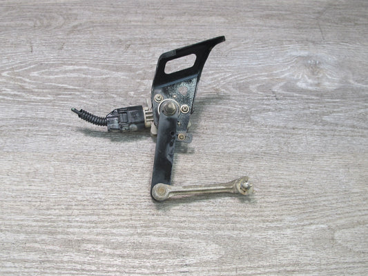 01-06 Lexus UCF30L LS430 Rear Left Suspension Height Level Sensor OEM