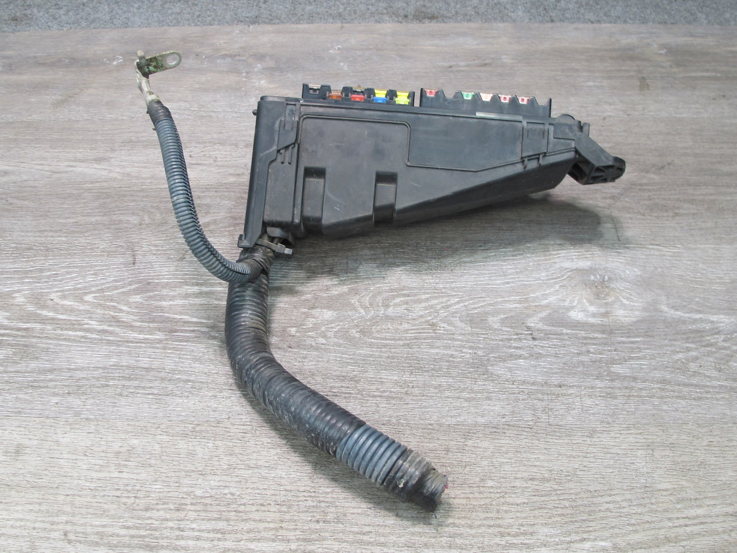04-06 Lexus UCF30L LS430 Under Hood Junction Relay Fuse Box OEM
