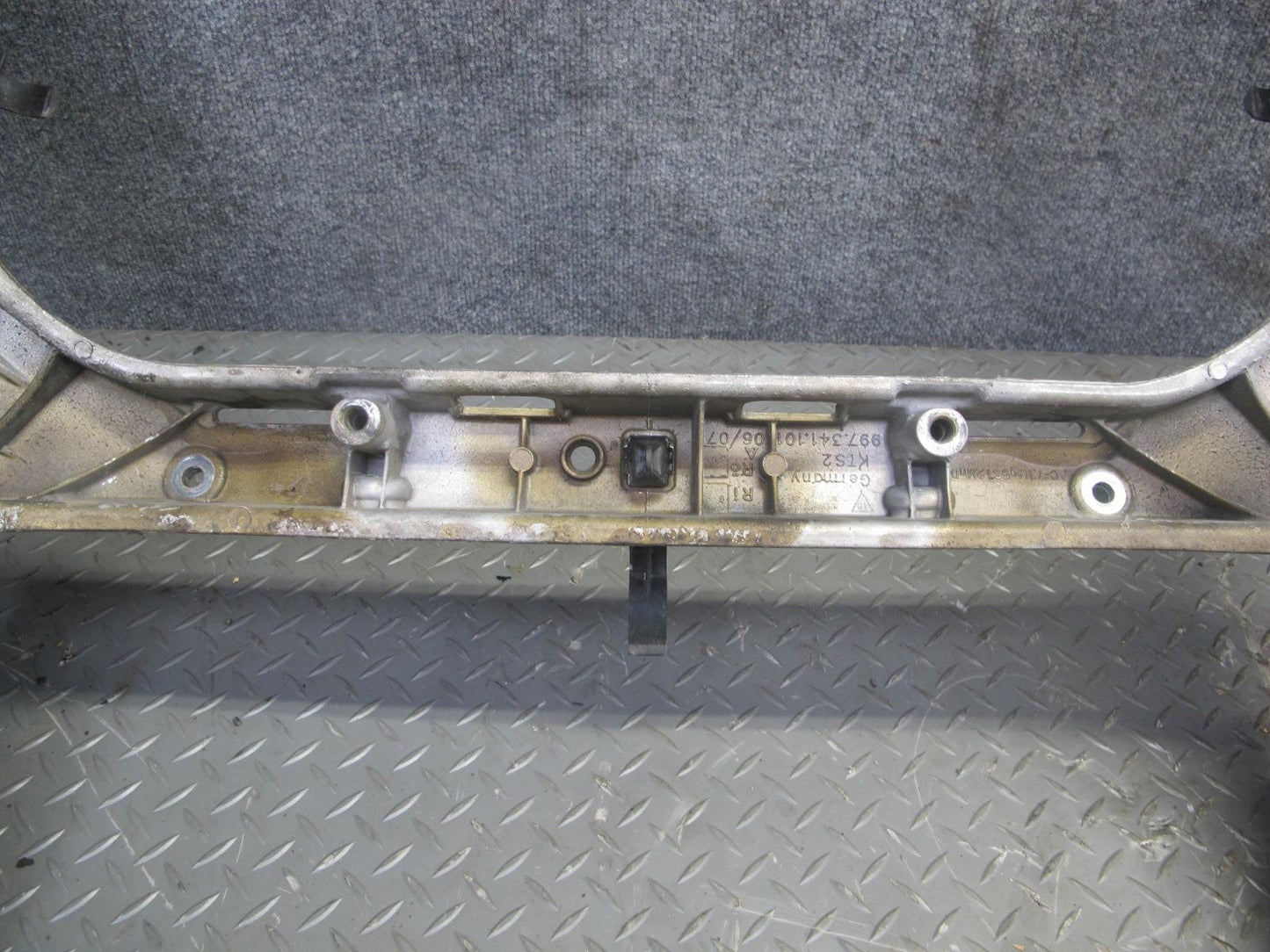 2005-2012 Porsche 911 997 Front Suspension Crossmember Sub Frame Carrier