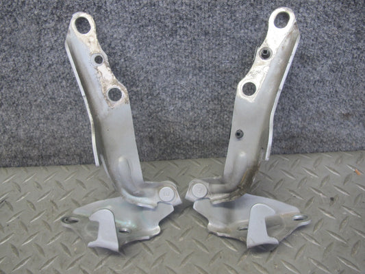 98-05 Lexus JZS160L GS400 GS430 GS300 Set of 2 Front Left & Right Hood Hinge OEM