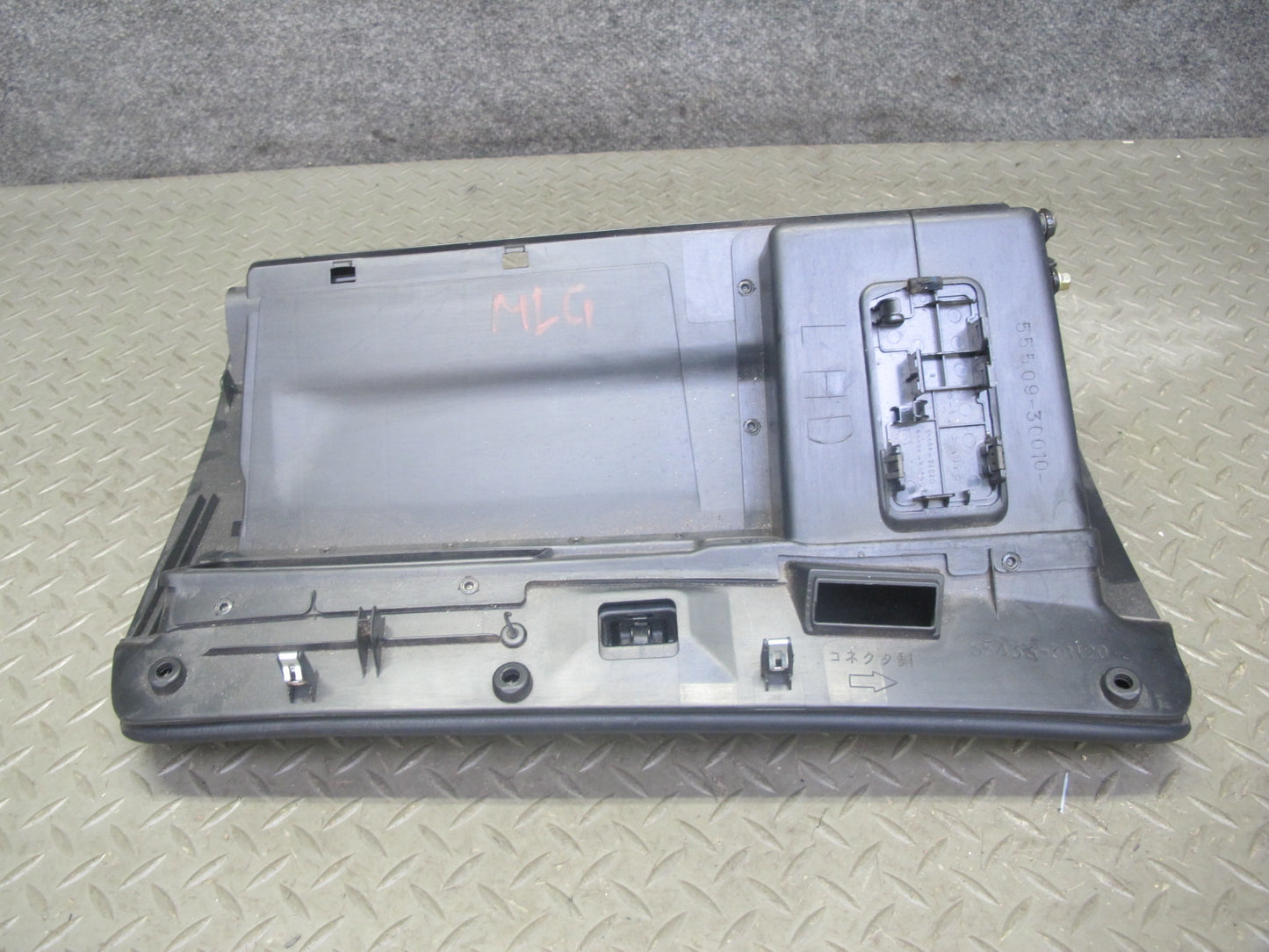 98-05 Lexus JZS160L GS400 GS430 GS300 Dash Right Glove Box Storage Black OEM