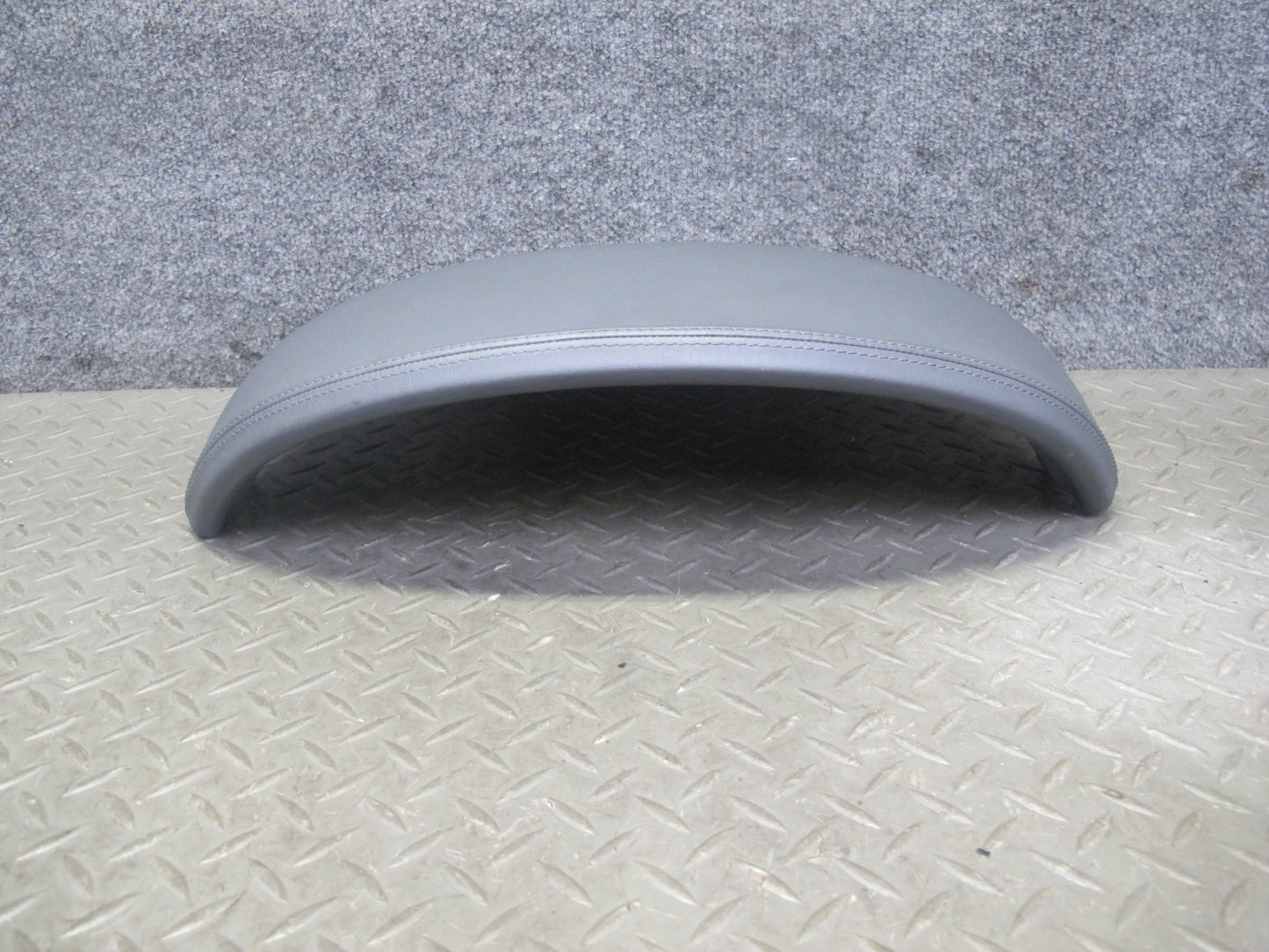 2003-2010 Porsche Cayenne 955 Dash Instrument Cluster Speedometer Trim Panel