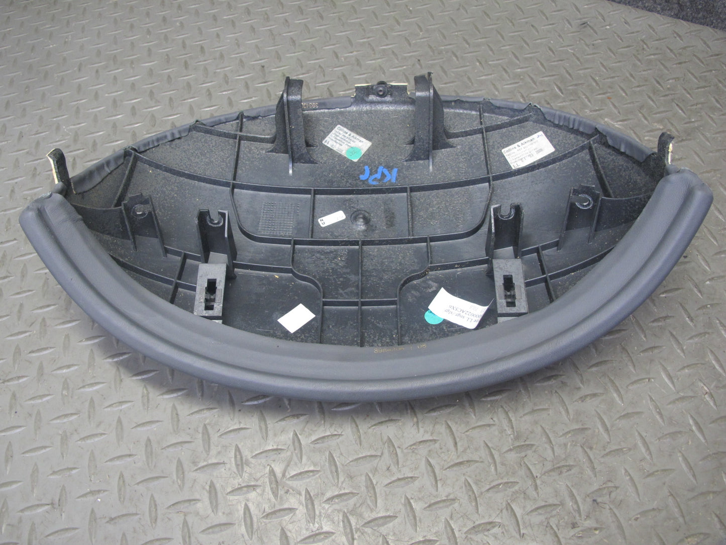2003-2010 Porsche Cayenne 955 Dash Instrument Cluster Speedometer Trim Panel