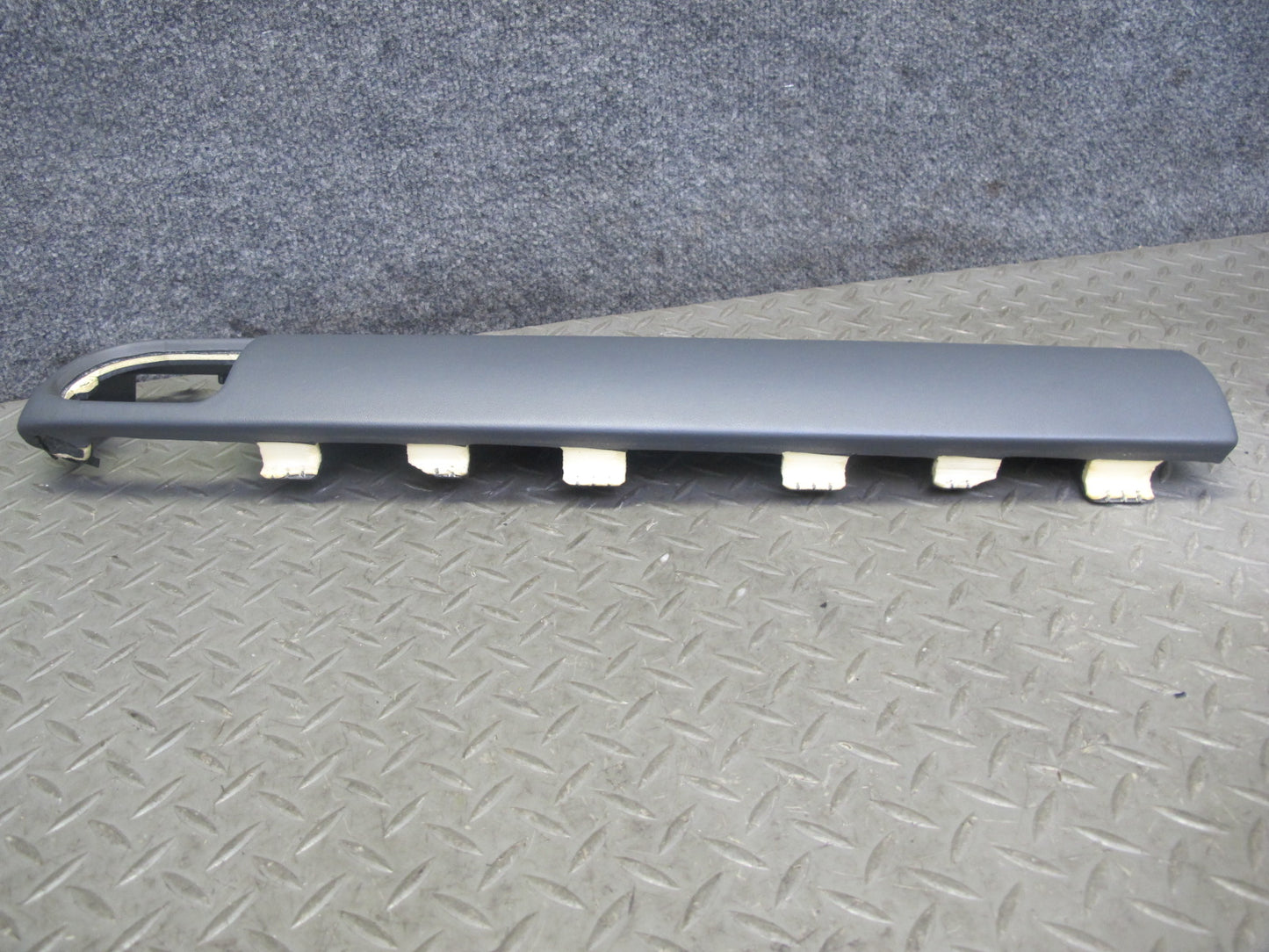 2003-2010 Porsche Cayenne 955 Dash Front Right Trim Cover Panel 7L5857503B