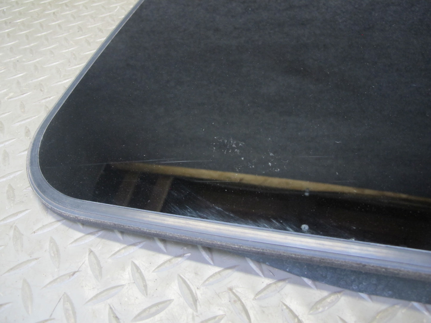 2003-2010 Porsche Cayenne 955 Sunroof Glass Window 7L0877055B