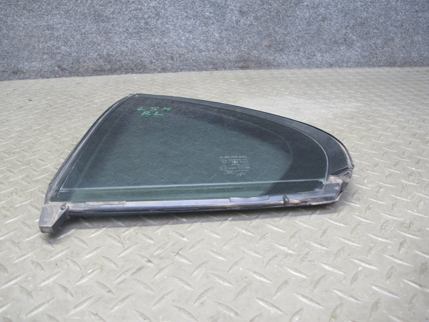 01-06 Lexus UCF30L LS430 Rear Left Door Fixed Glass Window OEM