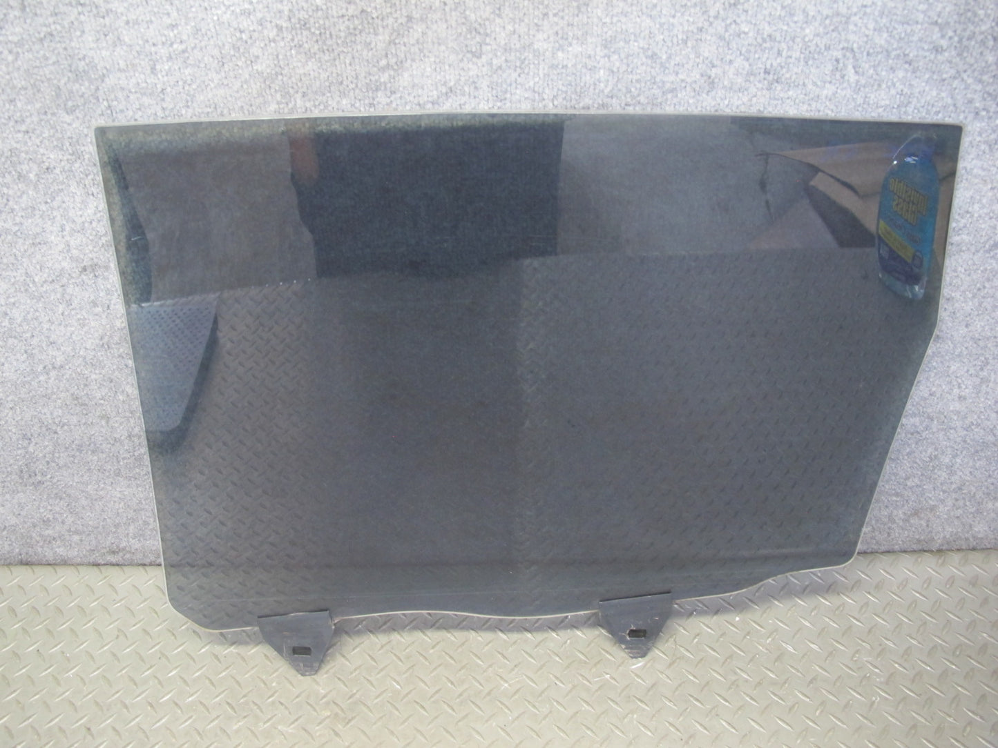 2003-2010 Porsche Cayenne 955 Rear Right Door Glass Window