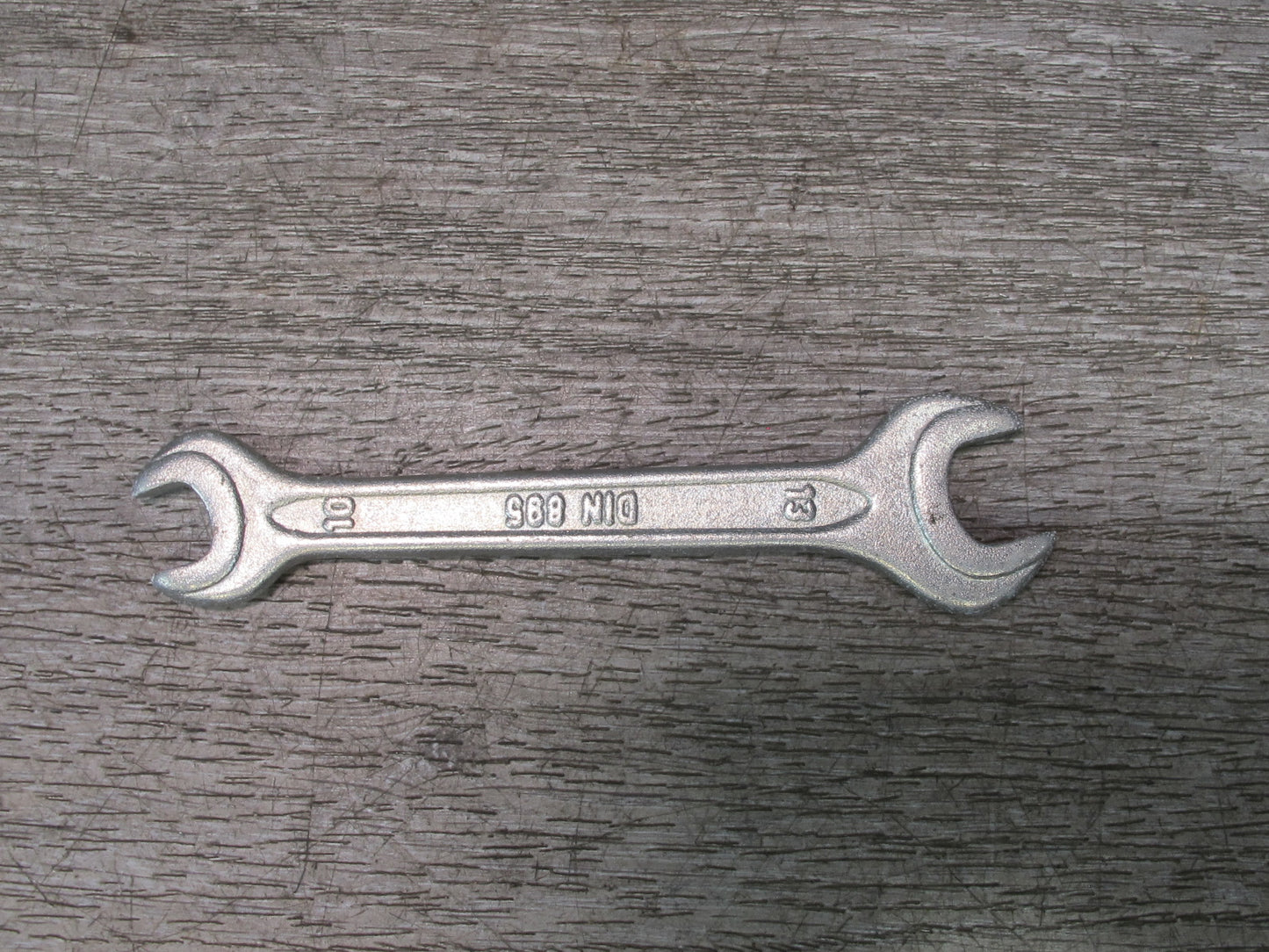 2003-2010 Porsche Cayenne 955 Emergency Spare Tire Wrench Tool KIT w Holder