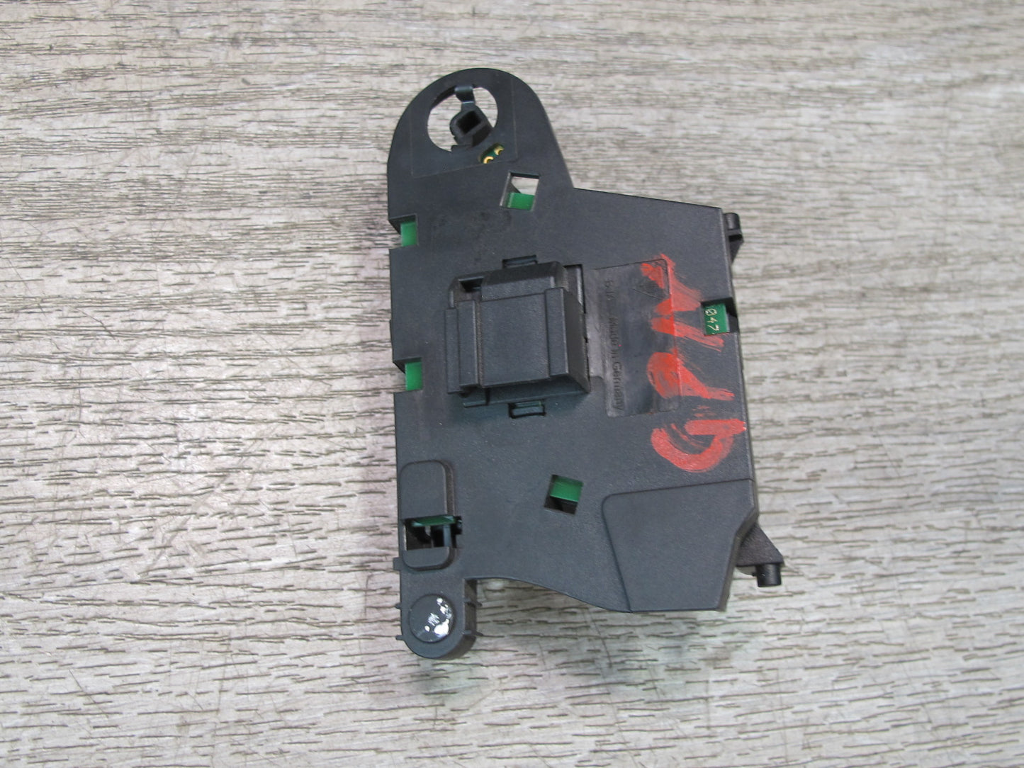 2005-2008 Porsche 911 997 Left Master Power Window Switch