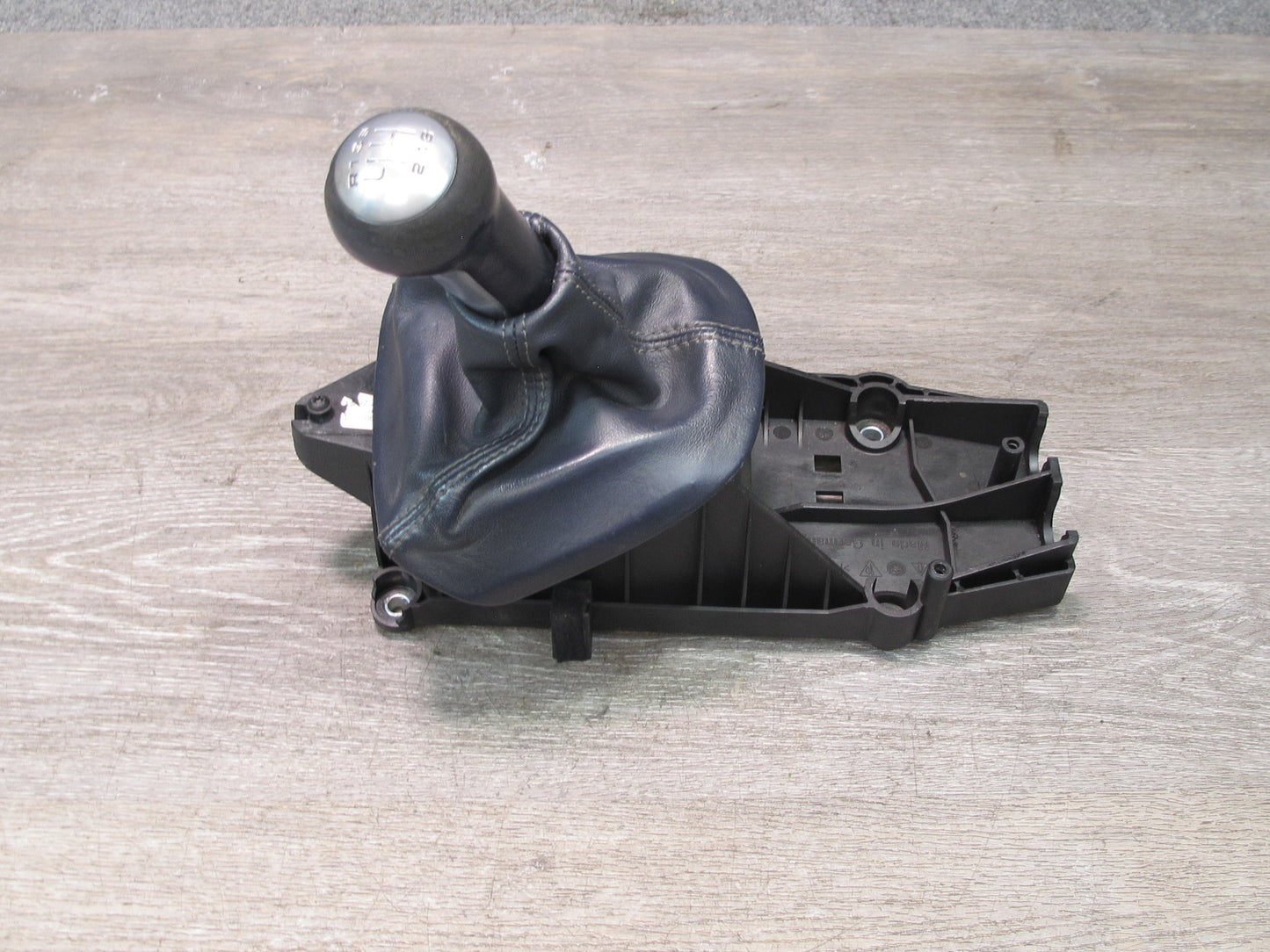 2005-2008 Porsche 911 997 Boxster M/T Manual Transmission Shifter w Knob & Boot