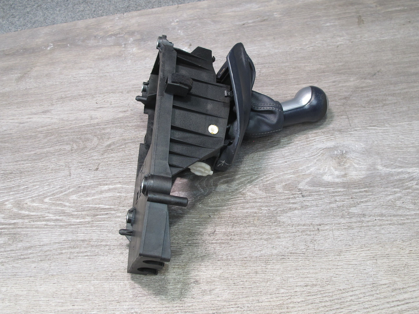 2005-2008 Porsche 911 997 Boxster M/T Manual Transmission Shifter w Knob & Boot