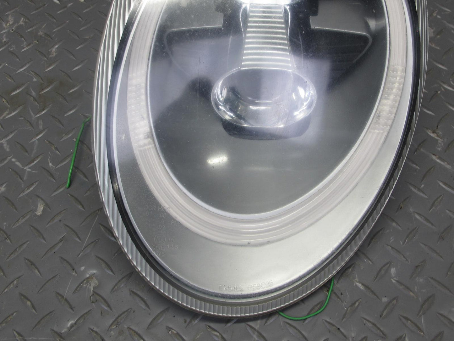 2005-2008 Porsche 911 997 Sonar Front Left Xenon Headlight Lamp