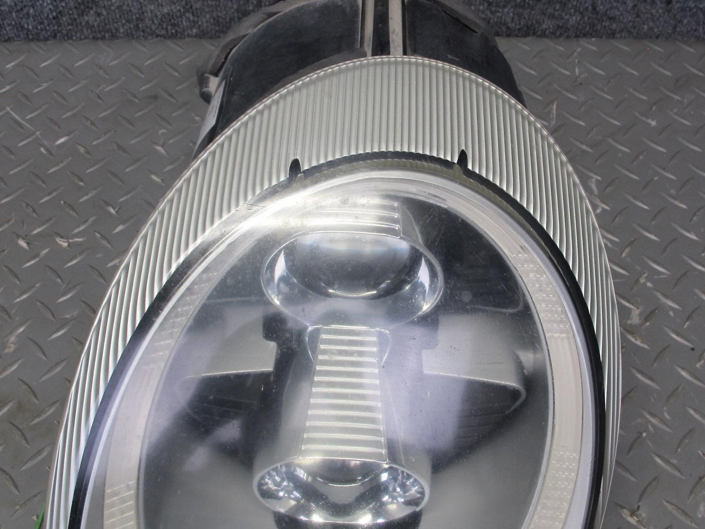 2005-2008 Porsche 911 997 Sonar Front Left Xenon Headlight Lamp