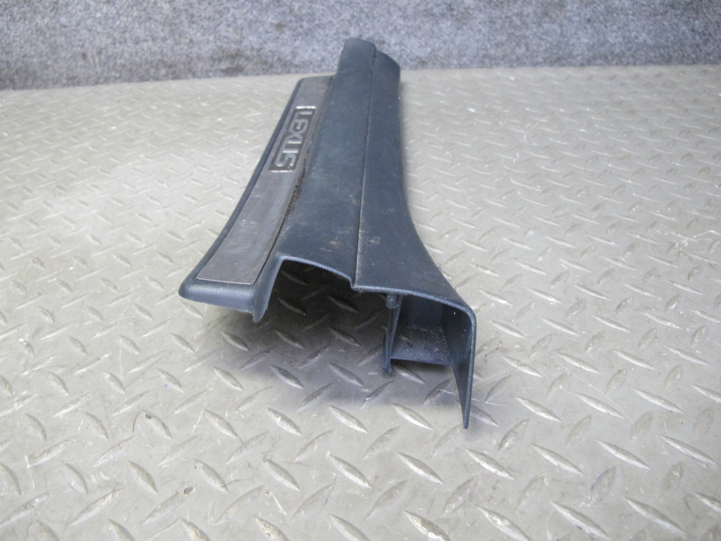01-06 Lexus UCF30L LS430 Set of 2 Rear Door Scuff Sill Plate Trim Panel OEM