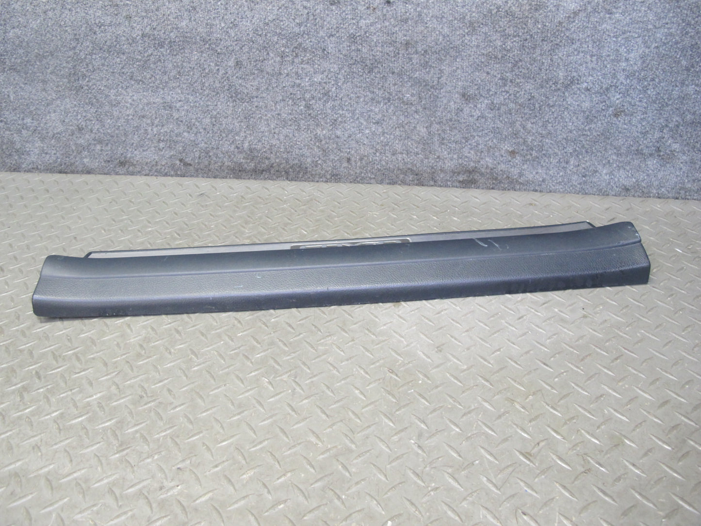 01-06 Lexus UCF30L LS430 Set of 2 Front Door Scuff Sill Plate Trim Panel OEM