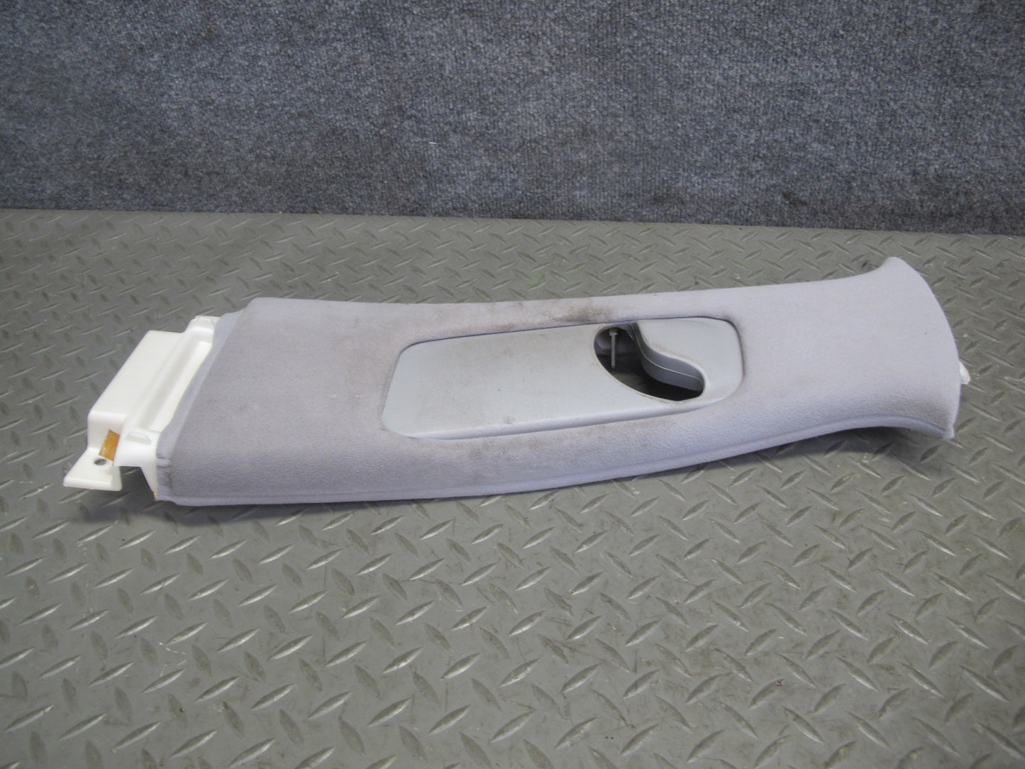 04-06 Lexus UCF30L LS430 Left & Right Upper Center B Pillar Trim Cover Panel OEM