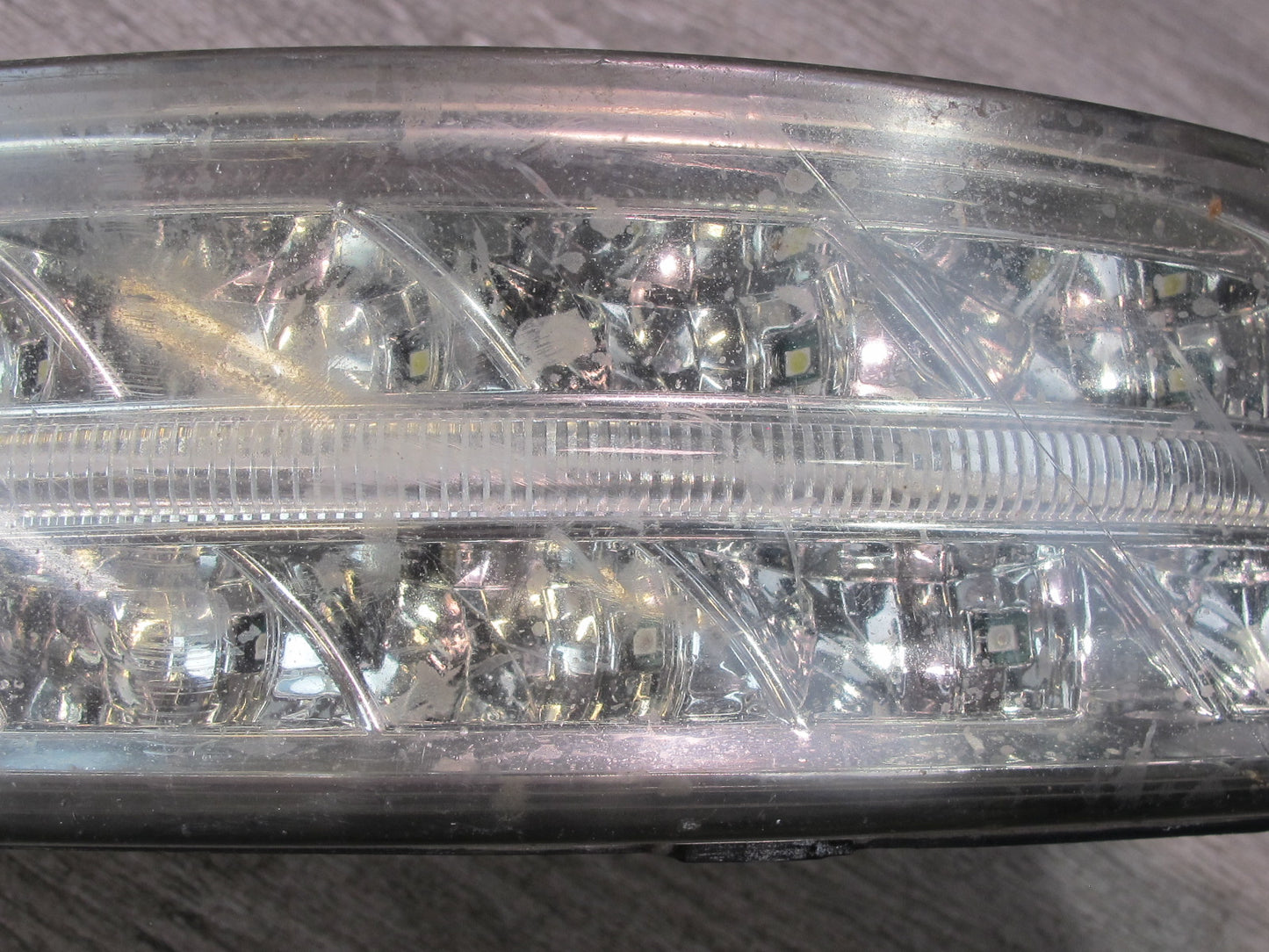 2005-2008 Porsche 911 997 Front Right Driving Light Lamp