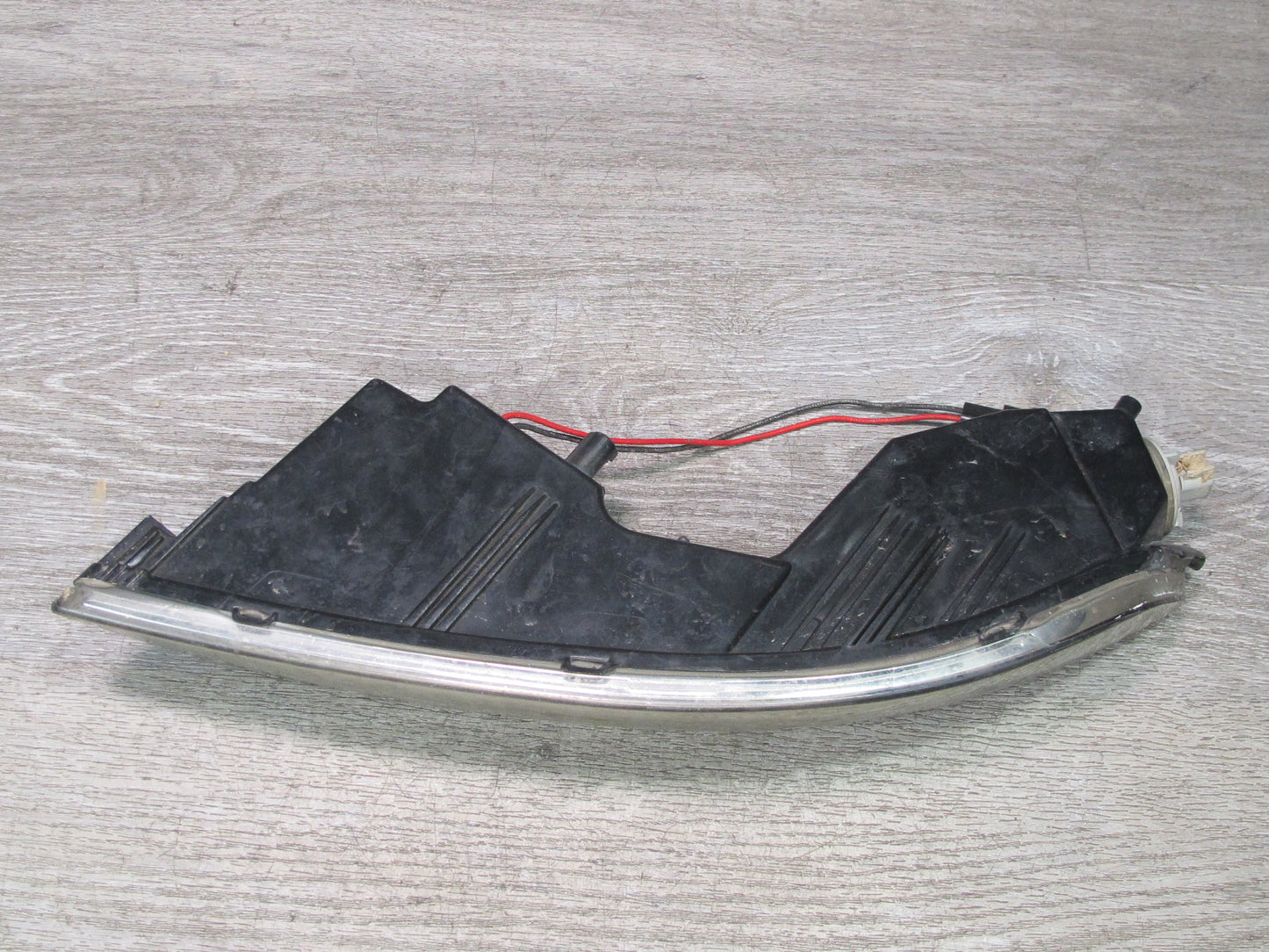 2005-2008 Porsche 911 997 Front Right Driving Light Lamp