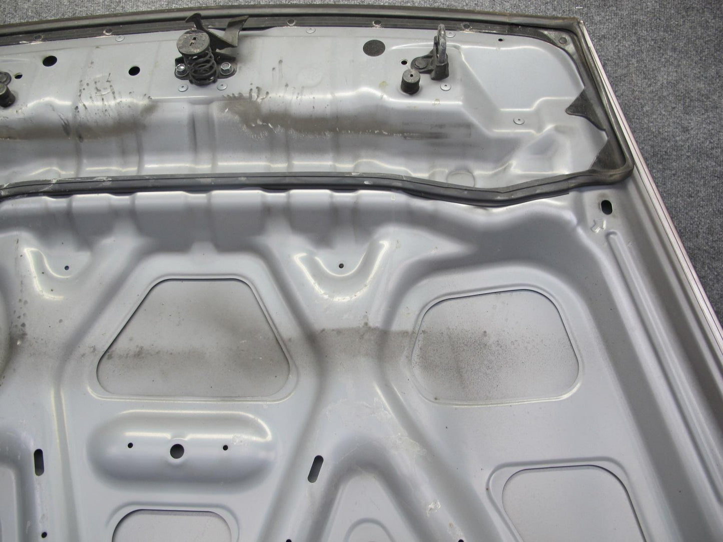 09-20 Nissan Z34 370Z Front Hood Bonnet Shell Panel Cover Gray M OEM