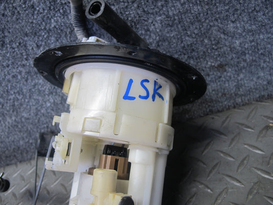 04-06 Lexus UCF30L LS430 Fuel Pump Level Sensor Sending Unit OEM