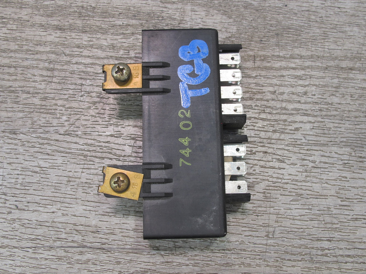 84-91 BMW E30 3-SERIES Lamp Check Control Panel Relay Module 1375909 OEM