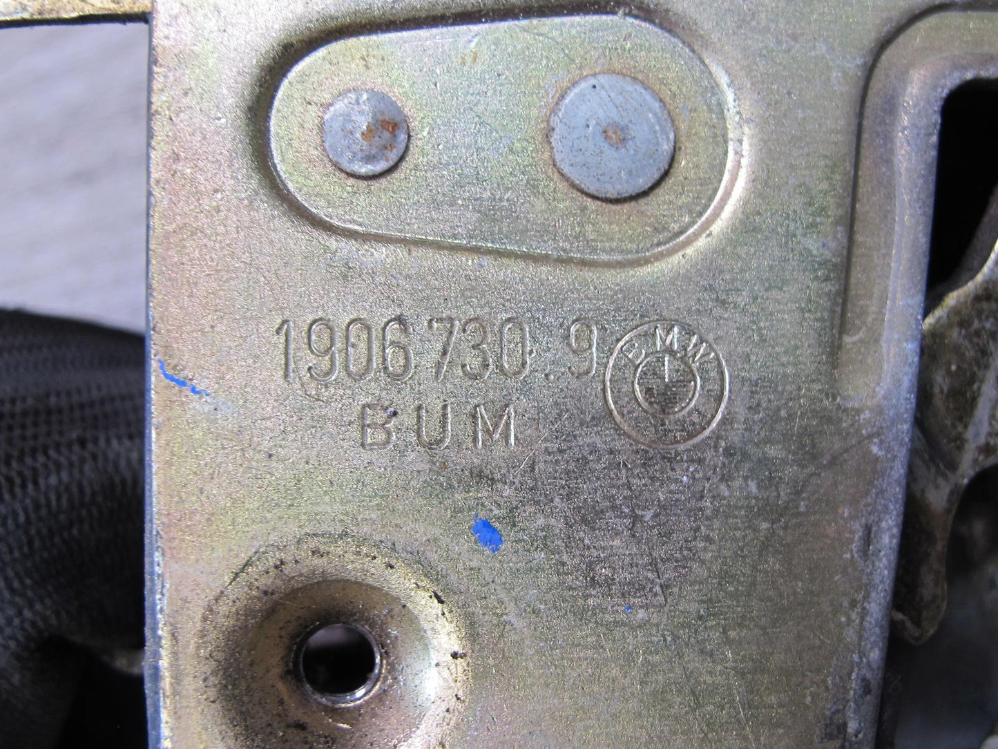 87-89 BMW E30 Coupe Convertible Front Right Door Lock Latch Actuator 1906730 OEM