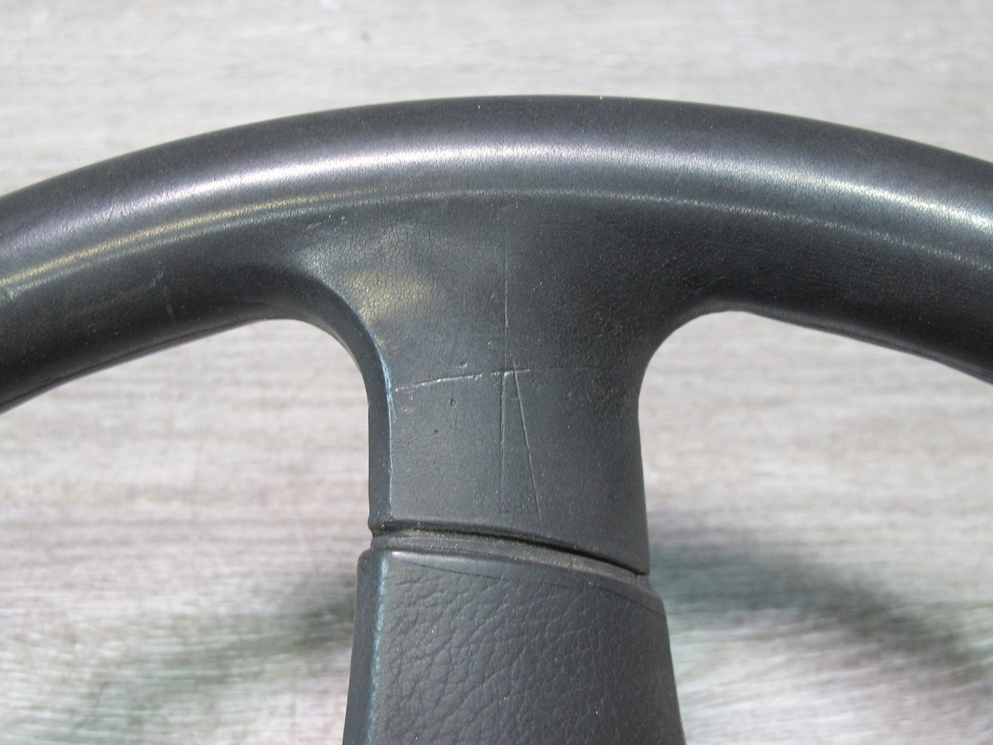 87-91 BMW E30 3-SERIES 3 Spoke Sport Leather Steering w Horn Button OEM