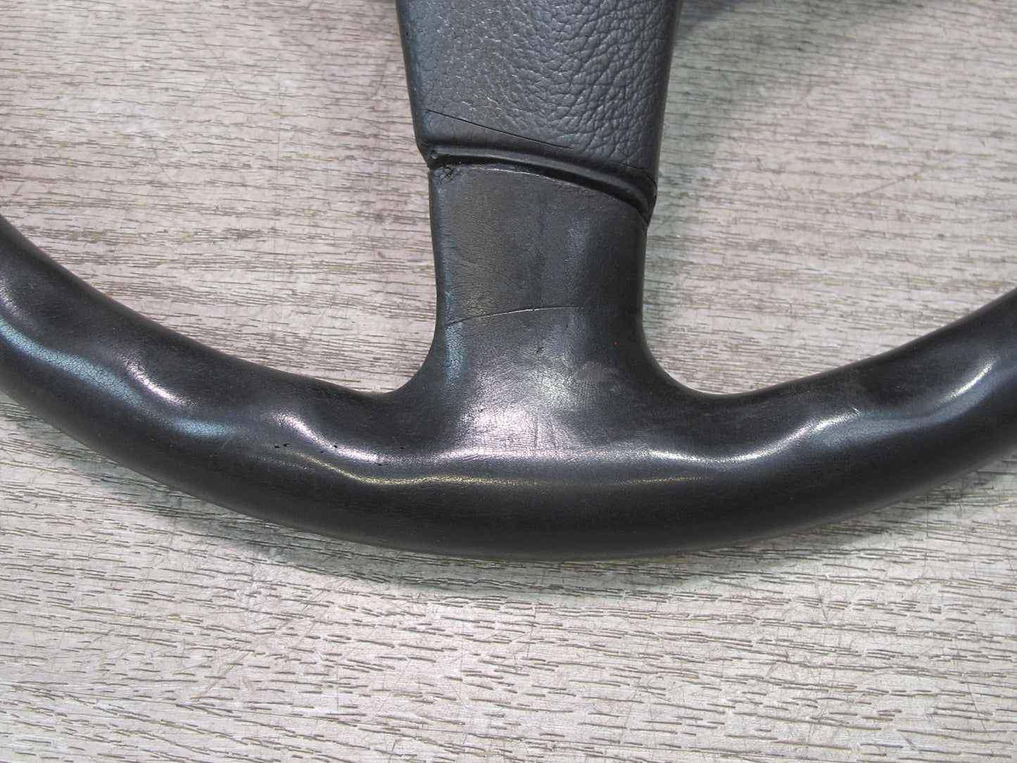 87-91 BMW E30 3-SERIES 3 Spoke Sport Leather Steering w Horn Button OEM