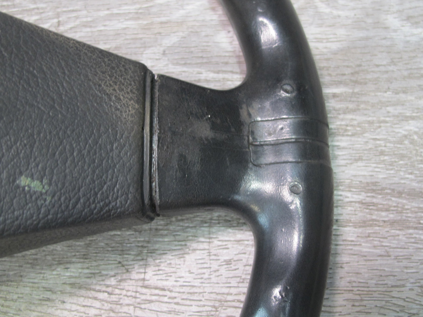 87-91 BMW E30 3-SERIES 3 Spoke Sport Leather Steering w Horn Button OEM