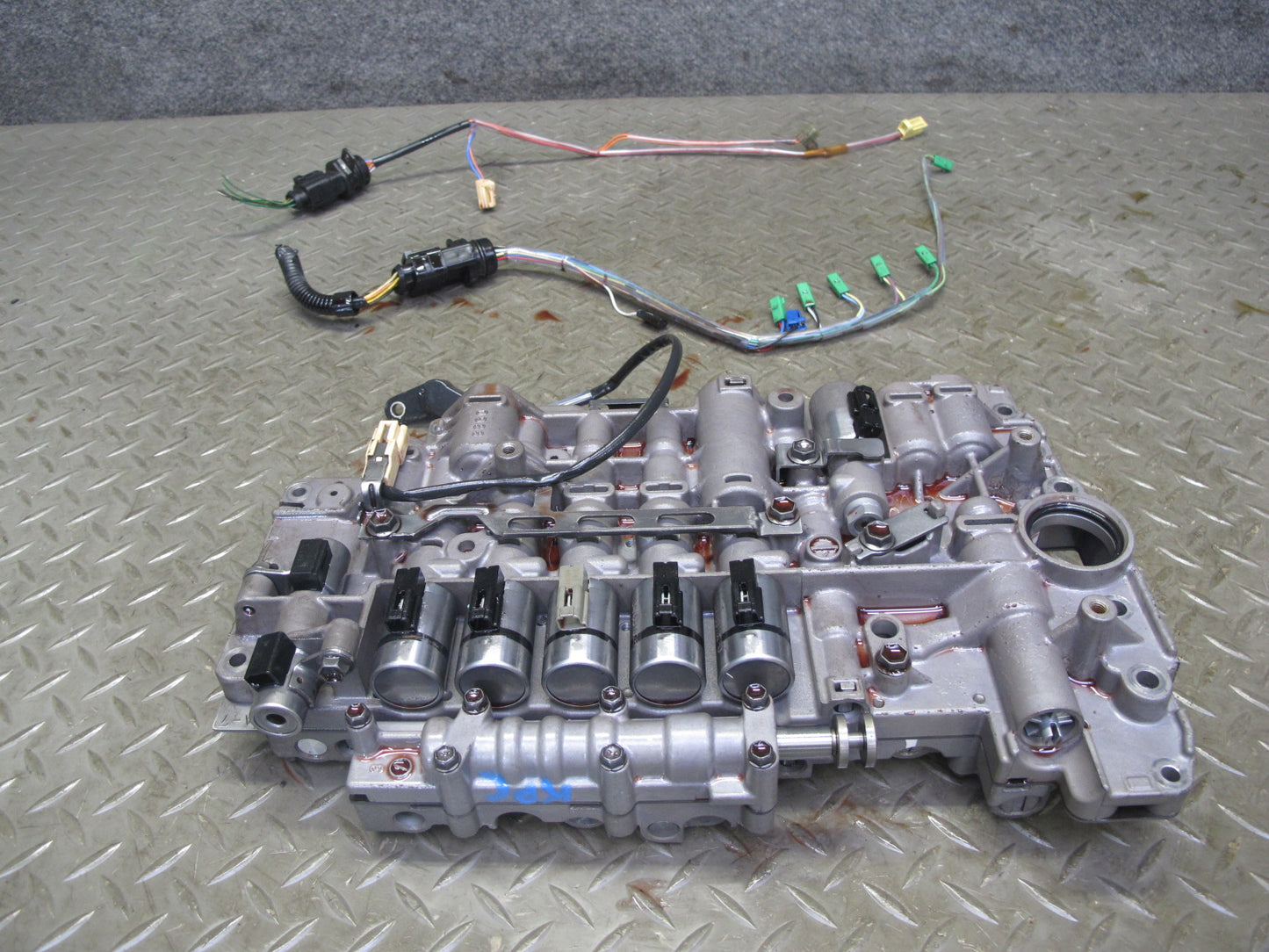 03-06 Porsche Cayenne 955 Turbo A48.50 A/T Transmission  Valve Body Mechatronic