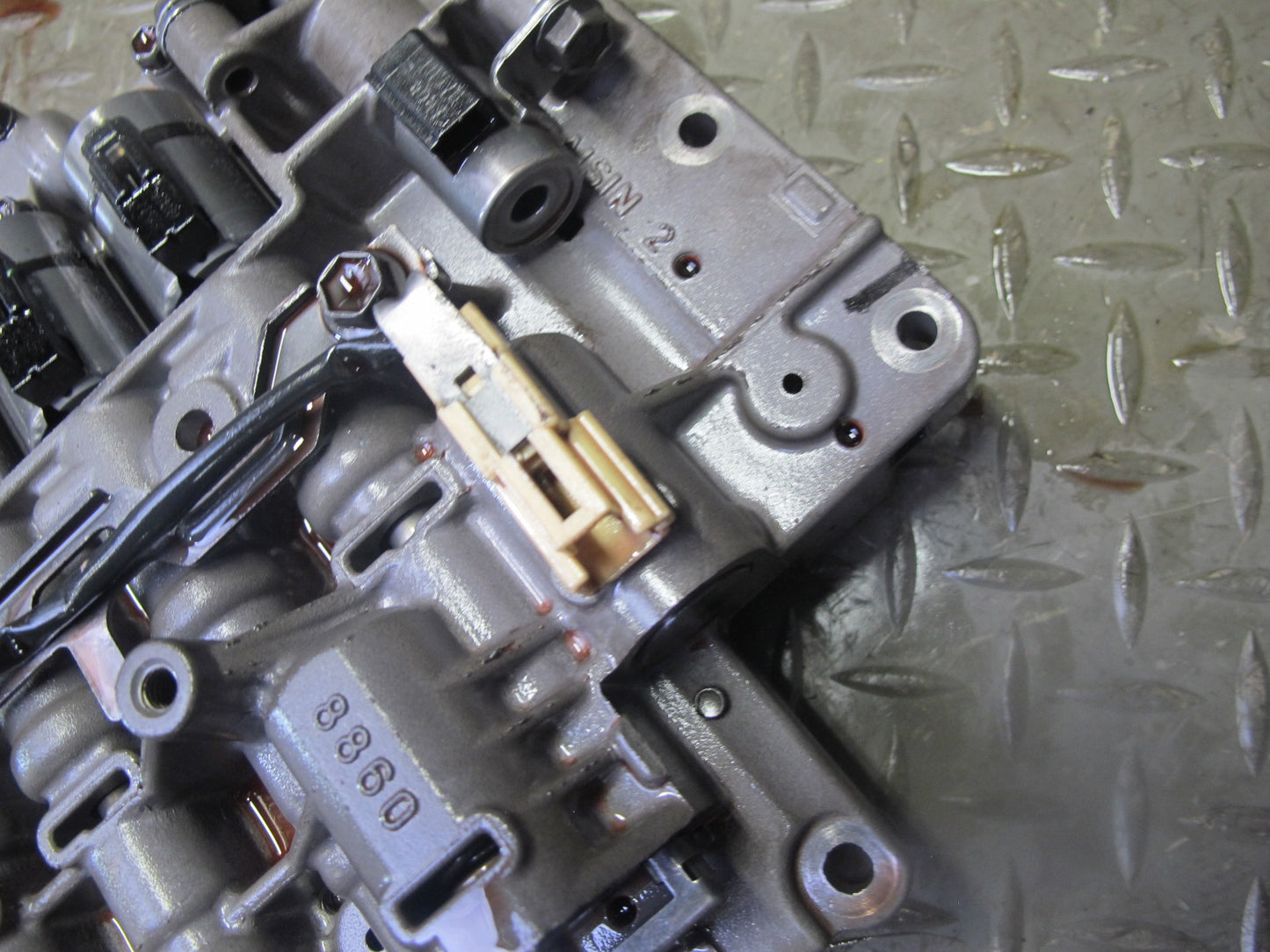 03-06 Porsche Cayenne 955 Turbo A48.50 A/T Transmission  Valve Body Mechatronic