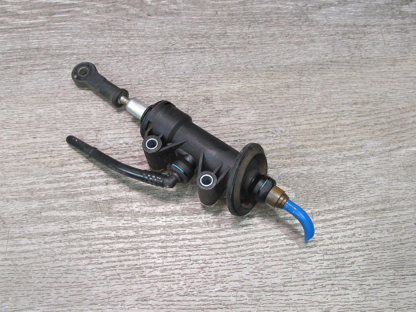2005-2012 Porsche 911 997 Clutch Master Cylinder