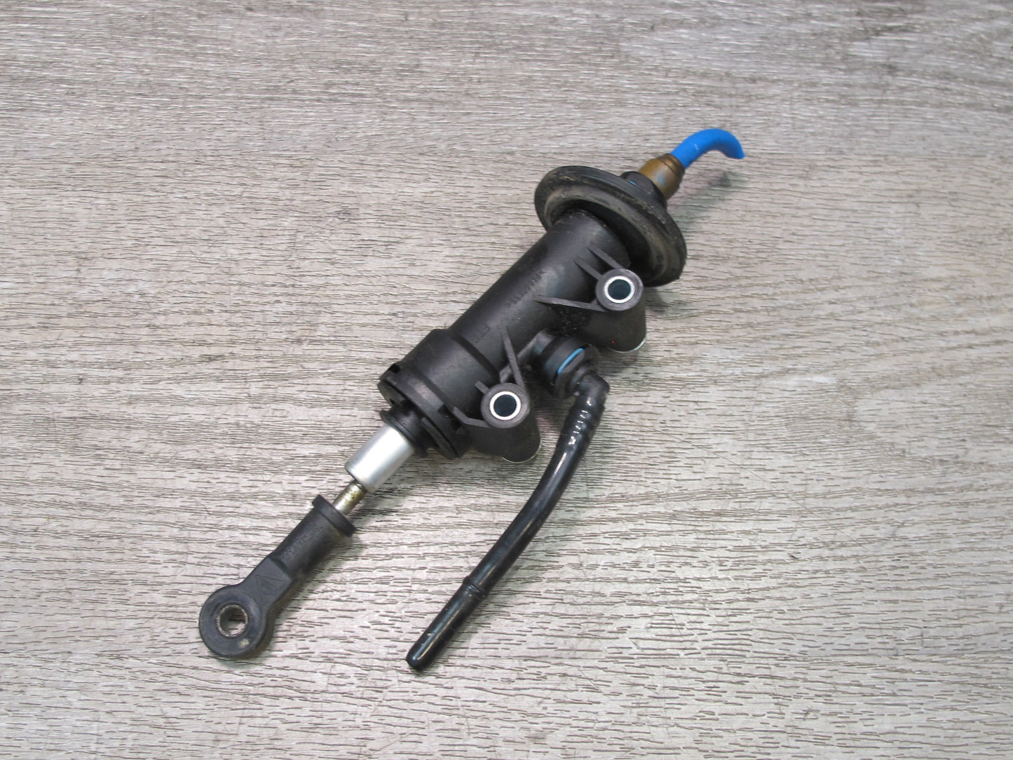 2005-2012 Porsche 911 997 Clutch Master Cylinder