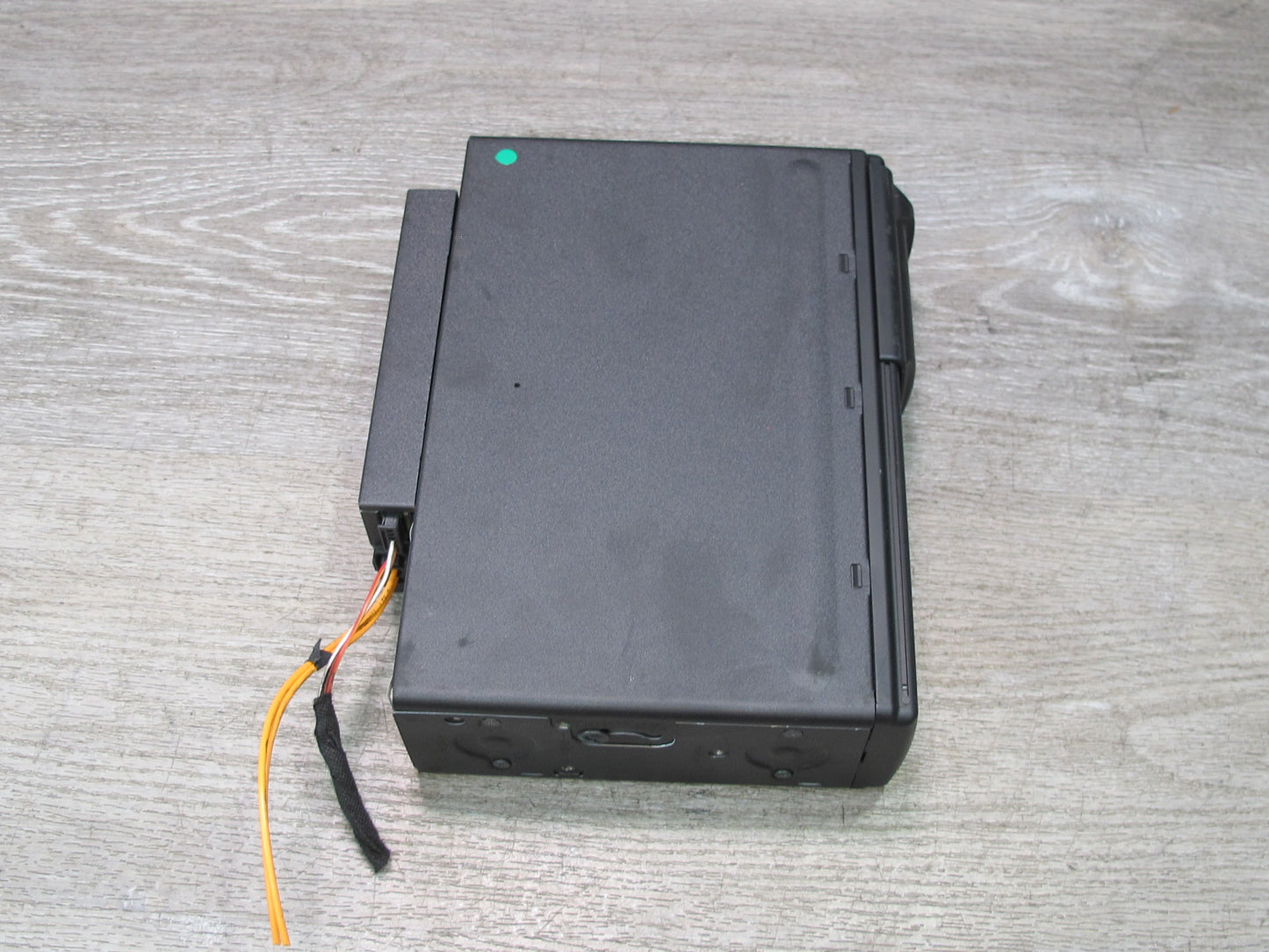 2003-2010 Porsche Cayenne 955 CD Changer Player w Magazine 7L5035111D