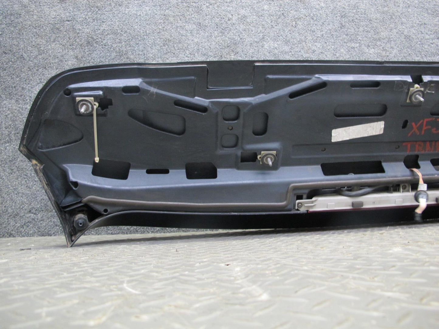 2007-2013 BMW E70 X5 Rear Trunk Lid Hatch Spoiler w Brake Light OEM