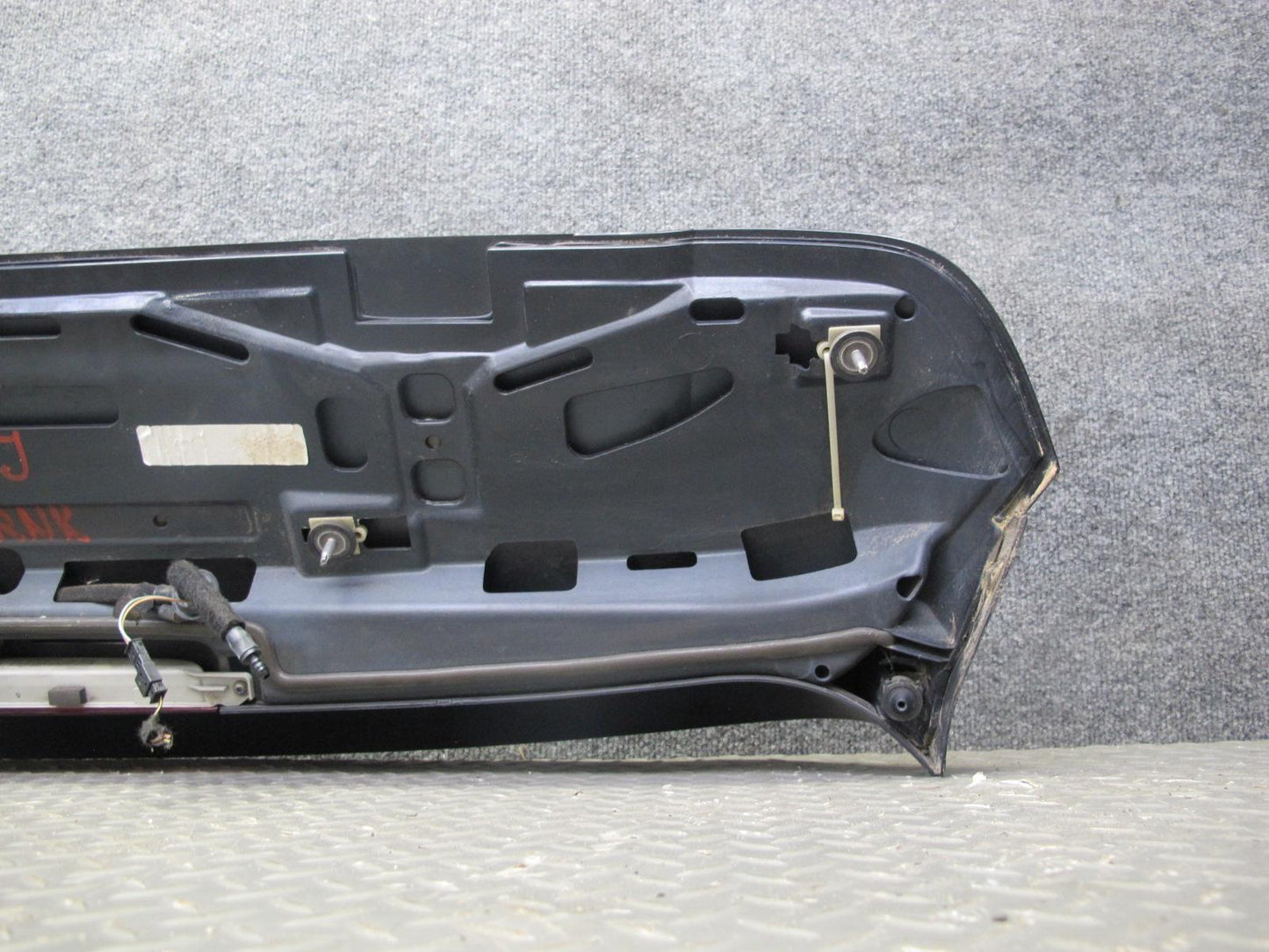 2007-2013 BMW E70 X5 Rear Trunk Lid Hatch Spoiler w Brake Light OEM