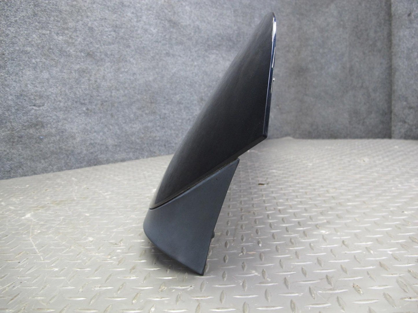 2007-2013 BMW E70 X5 Rear Trunk Lid Hatch Spoiler w Brake Light OEM