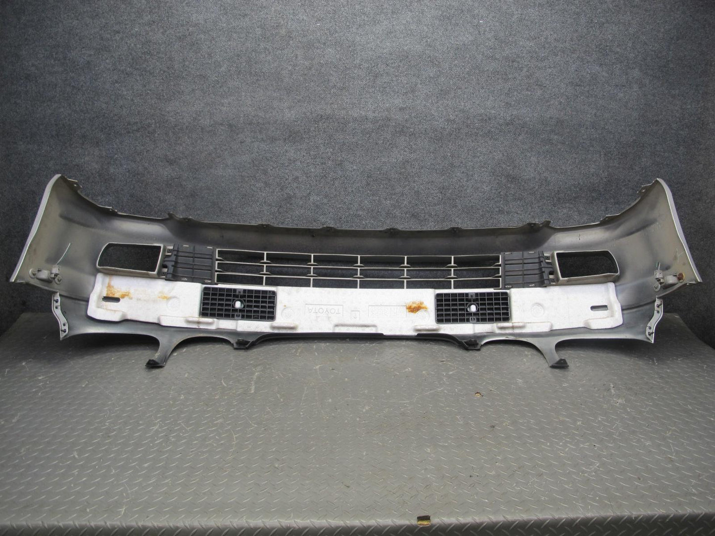 98-05 Lexus JZS160L GS400 GS430 GS300 Front Bumper Cover w Grille Silver OEM