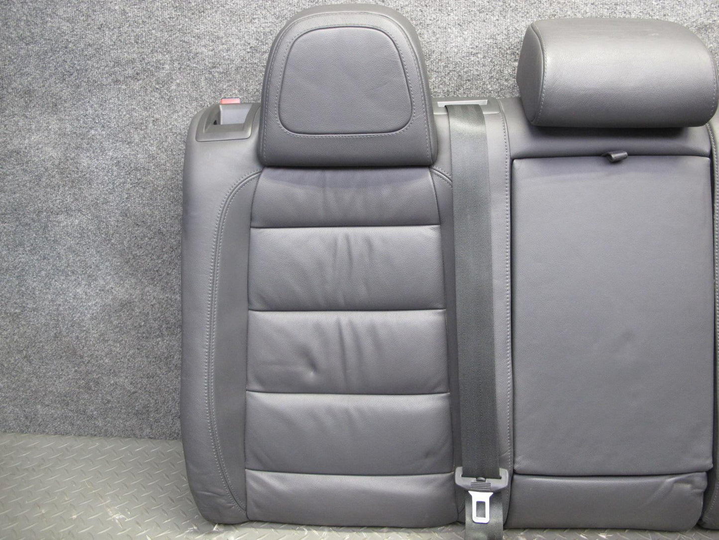 2008 VW Golf MK5 R32 2-DOOR Front & Rear Sport Seat Set Leather Anthracite OEM