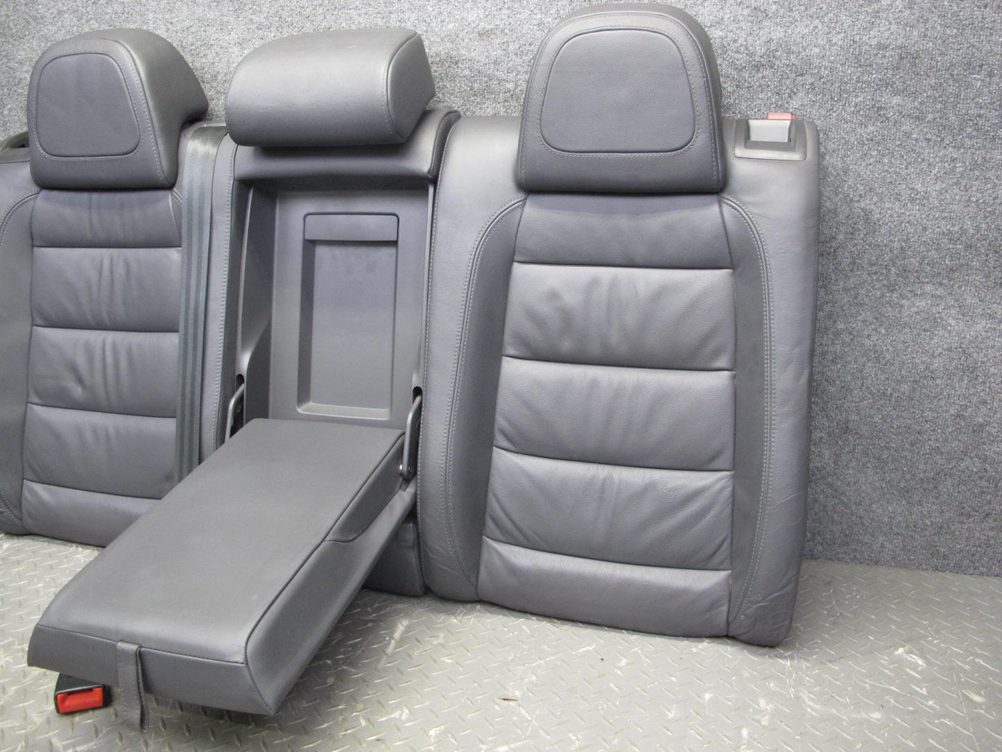 2008 VW Golf MK5 R32 2-DOOR Front & Rear Sport Seat Set Leather Anthracite OEM