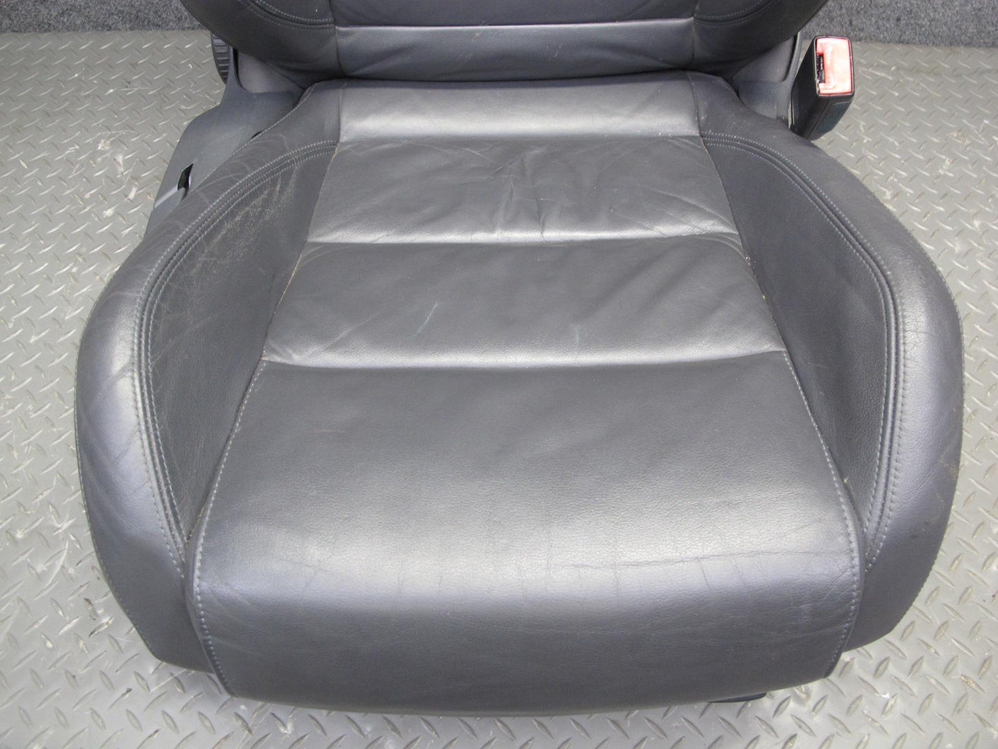 2008 VW Golf MK5 R32 2-DOOR Front & Rear Sport Seat Set Leather Anthracite OEM