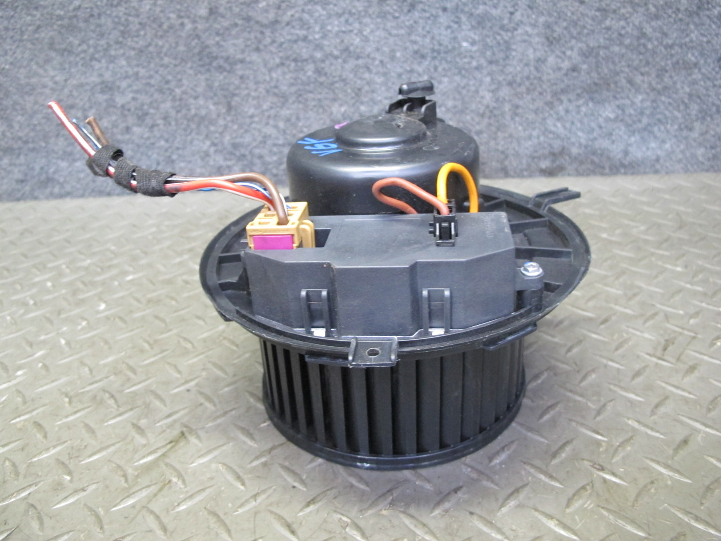 06-11 VW Golf R32 GTI Rabbit EOS Passat A/C Heater Blower Motor Fan Aftermarket