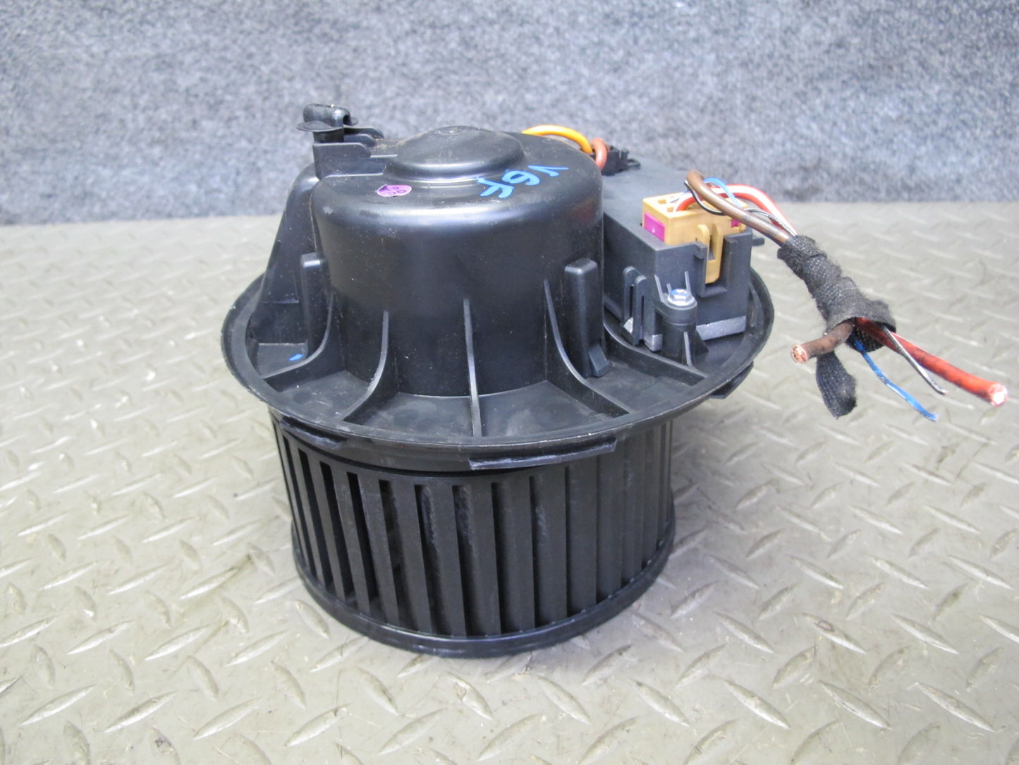 06-11 VW Golf R32 GTI Rabbit EOS Passat A/C Heater Blower Motor Fan Aftermarket