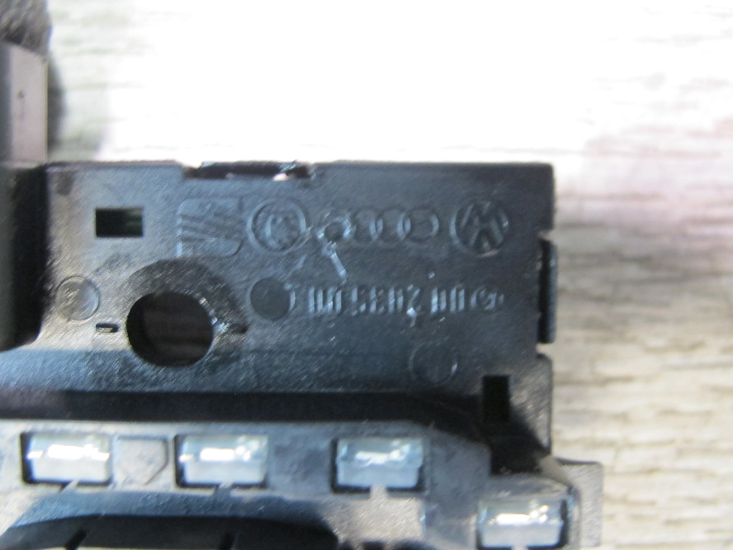 05-11 VW Jetta Rabbit R32 GTI EOS Steering Position Angle Sensor Module OEM
