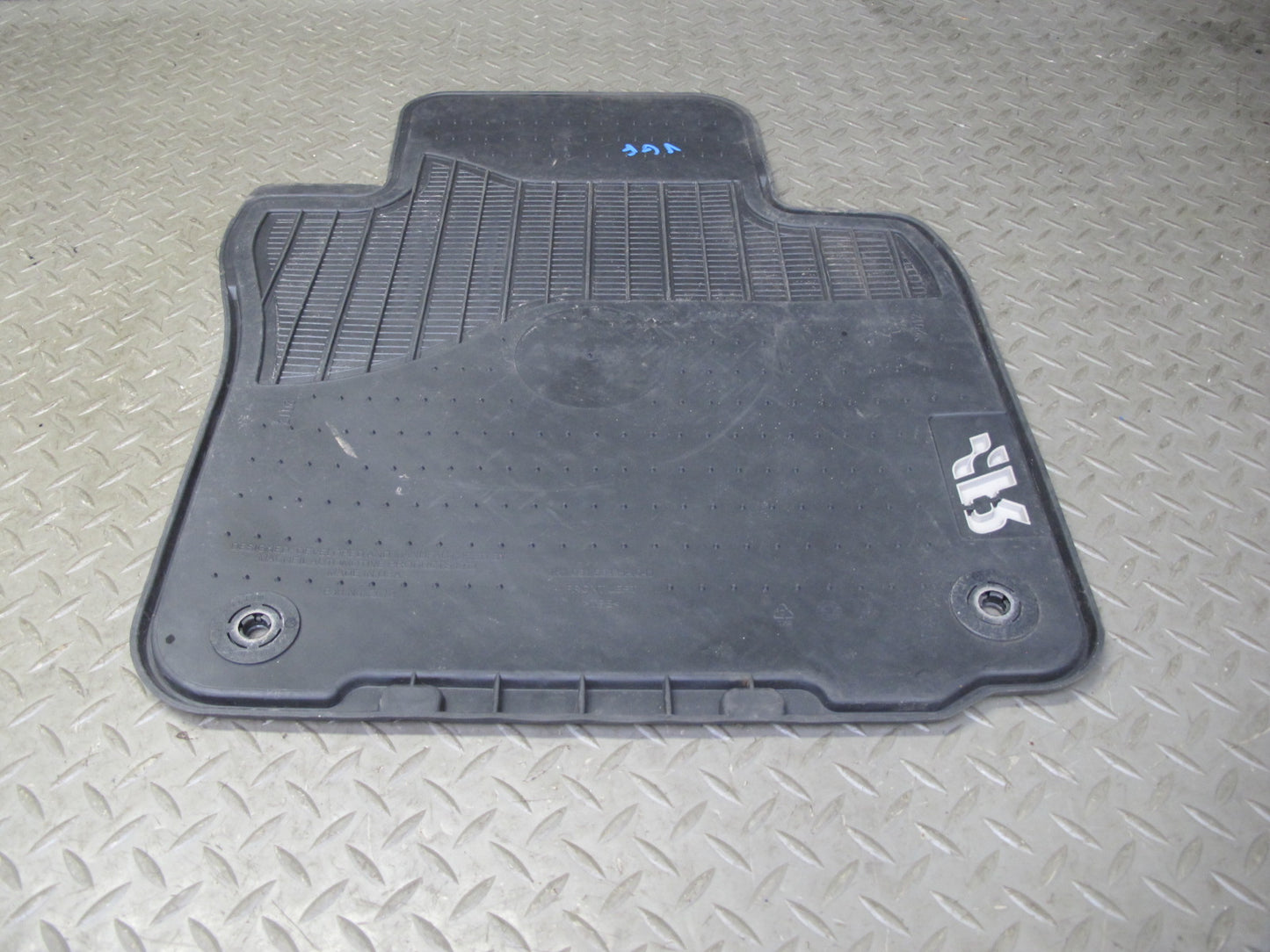 2008 Volkswagen VW Golf R32 MK5 VR6 Set of 4 Rubber Floor MAT 1K1061554 OEM