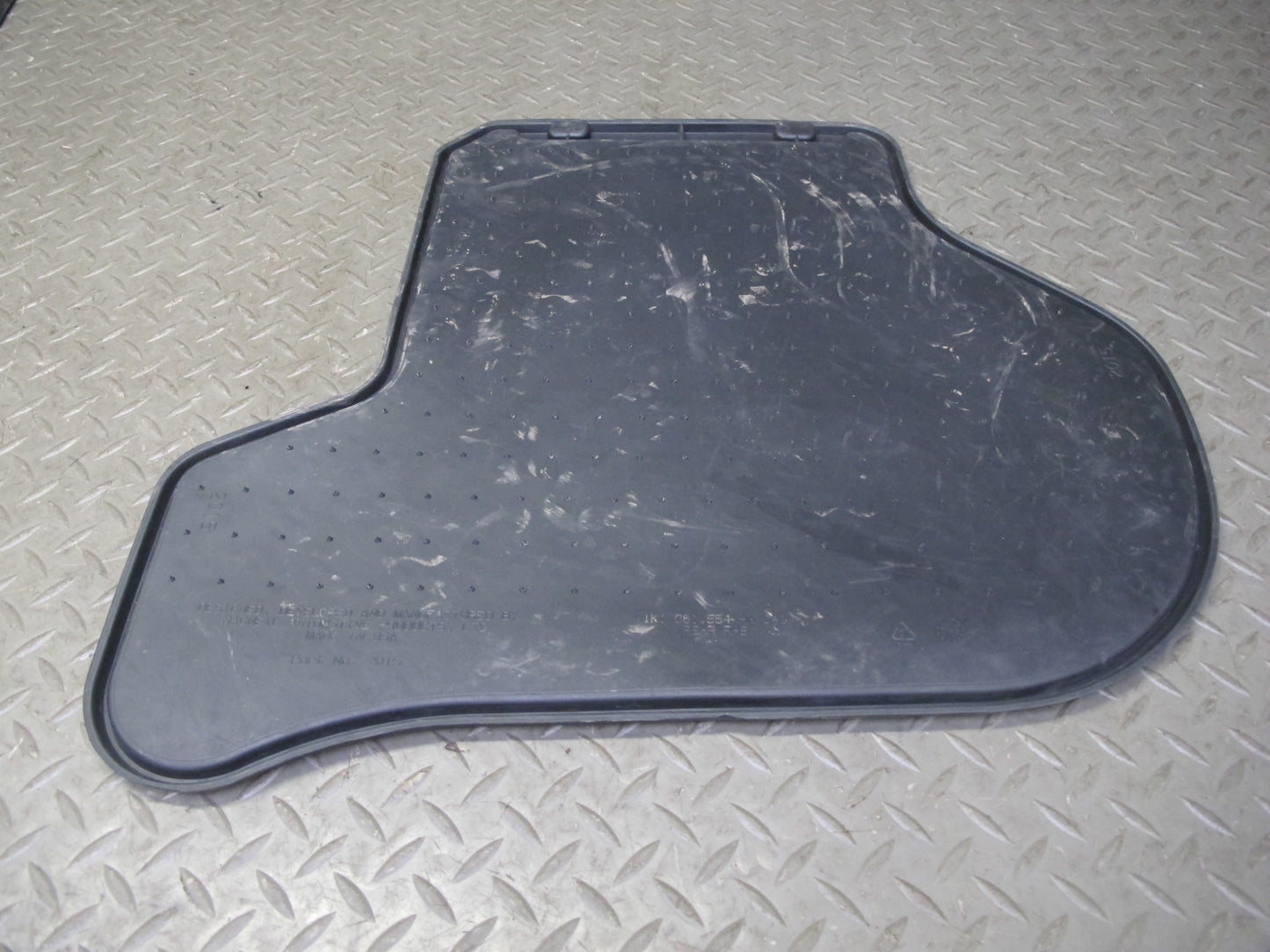2008 Volkswagen VW Golf R32 MK5 VR6 Set of 4 Rubber Floor MAT 1K1061554 OEM