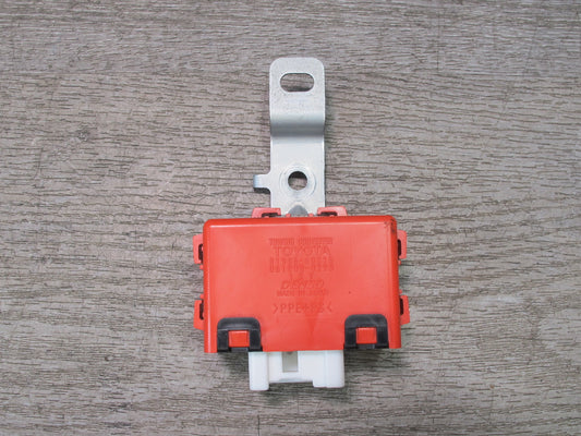 2003-2007 Lexus UZJ100L LX470 Towing Converter Computer Control Module