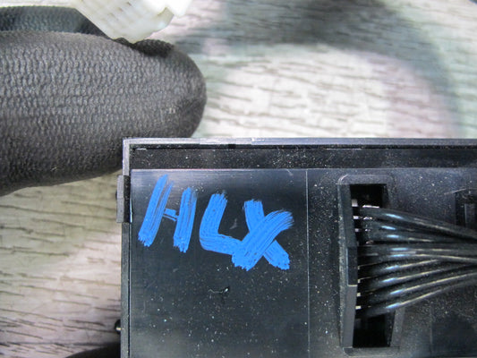2003-2007 Lexus UZJ100L LX470 Differential Lock Hazard Control Switch