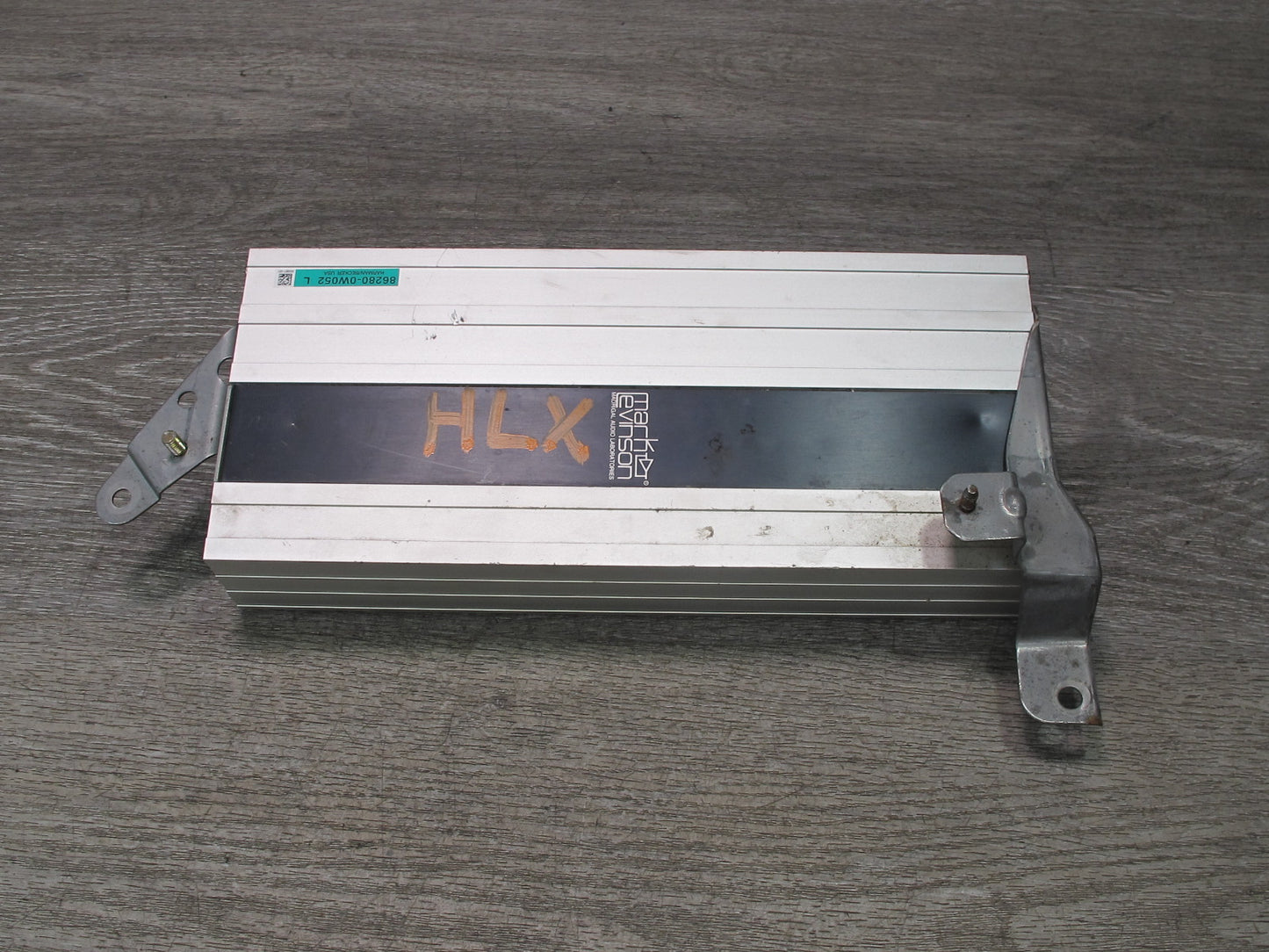 2003-2006 Lexus UZJ100L LX470 Mark Levinson Audio AMP Amplifier 86280-0W052