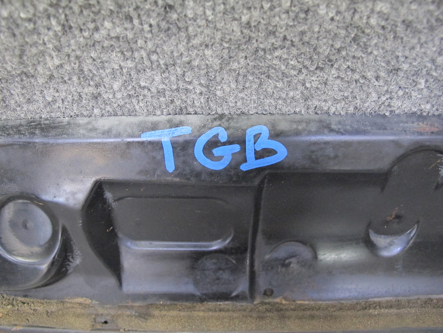 87-91 BMW E30 3-SERIES 325i Heater Firewall Access Box Cover Panel OEM